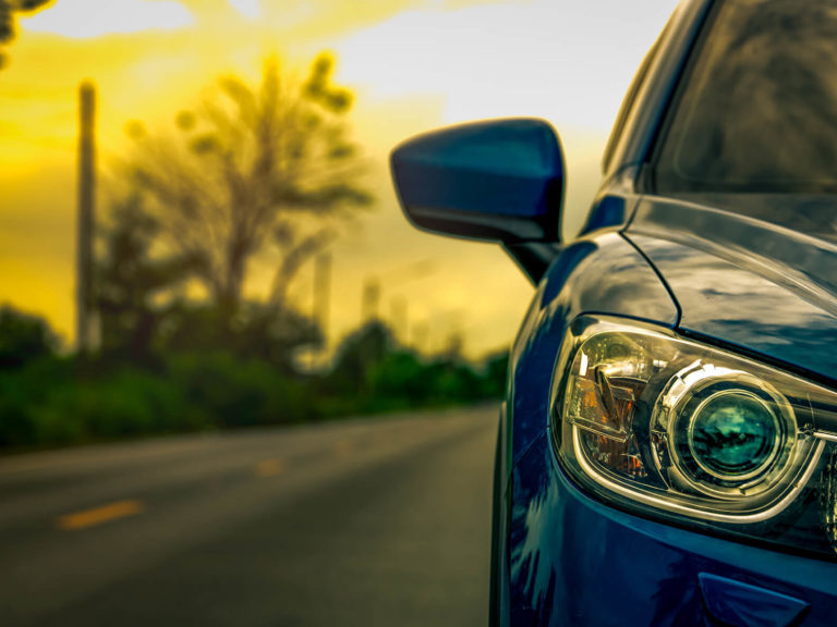 Autoglaser-brauchen-Hilfe-der-Fachwerkstatt